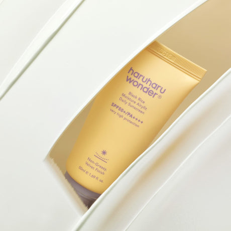 haruharu wonder Black Rice Moisture Airyfit Daily Sunscreen SPF50+/PA++++ 50ml