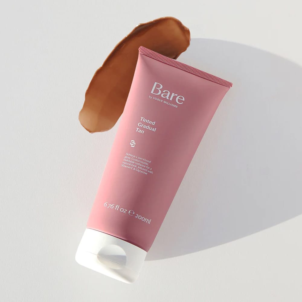 Bare By Vogue Gradual Tan Bare By Vogue Tinted Gradual Tan 200ml