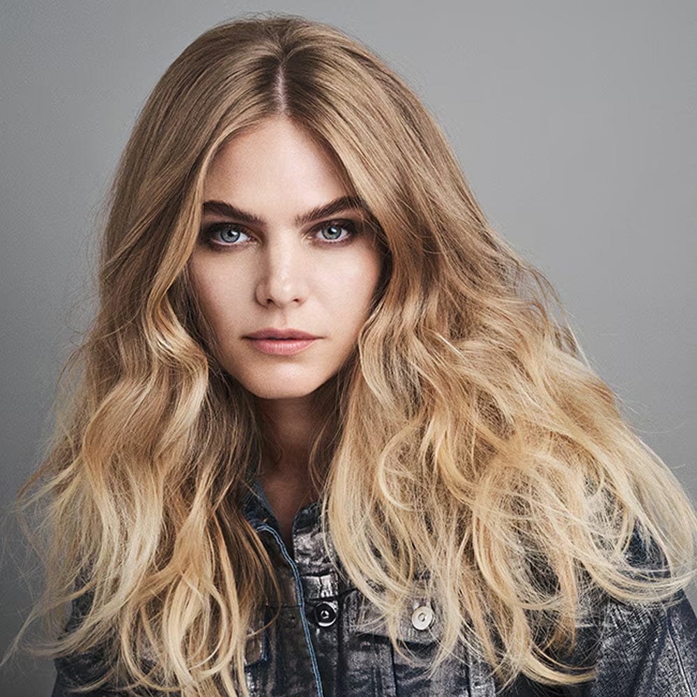 Bumble and bumble Shampoo Bumble and bumble Thickening Volume Shampoo