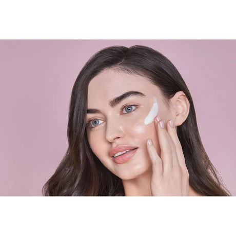 Sculpted By Aimee Primer Sculpted By Aimee Beauty Base Pearl - All In One Moisturising Primer