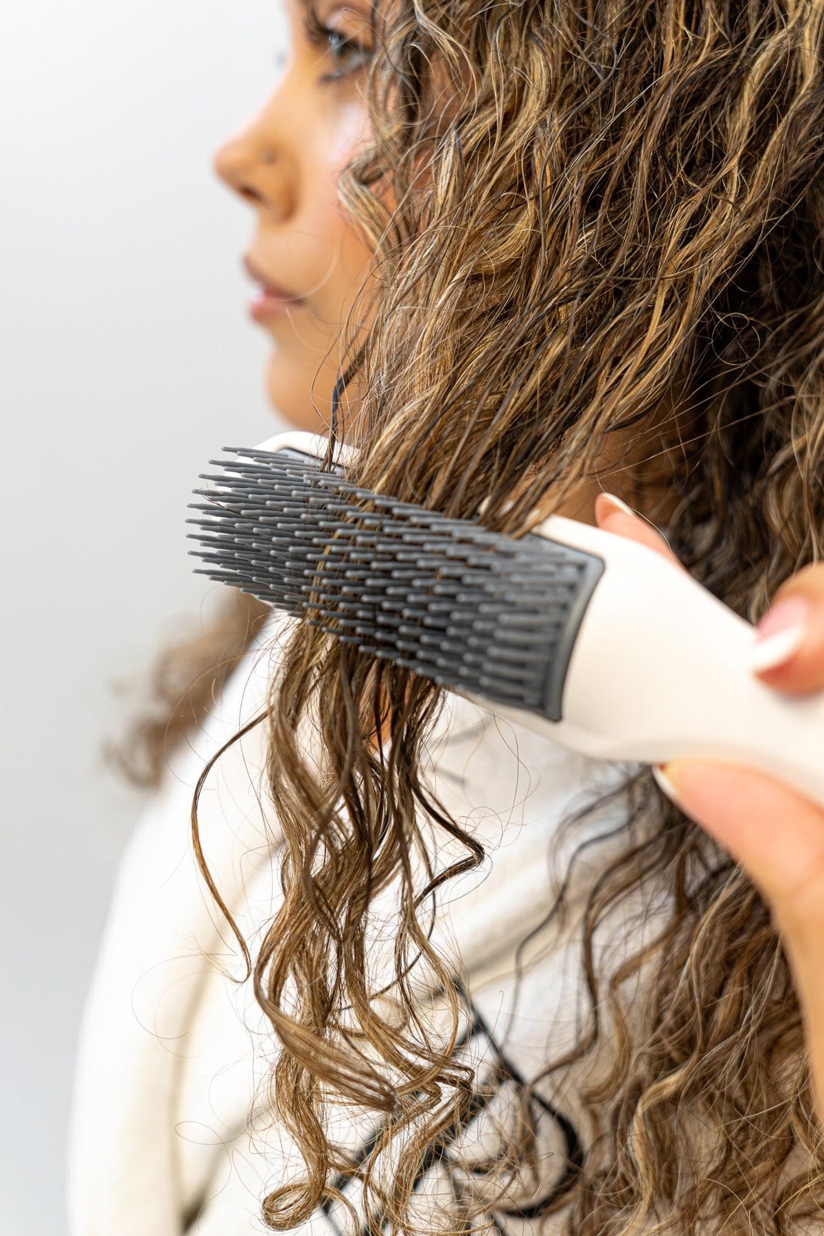 The Belle Brush Hairbrush The Belle Brush The Treatment Brush